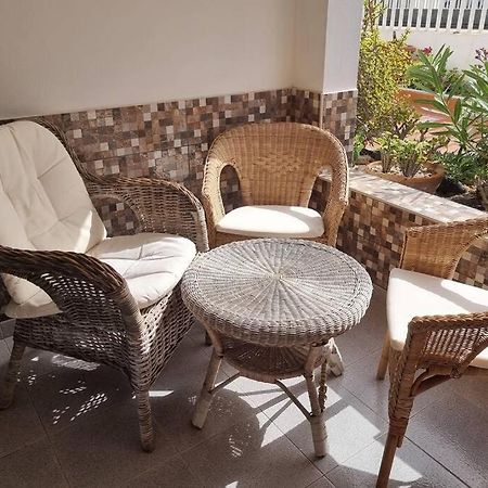 Casa Gales: Relax Next To The Sea Apartment For Families Corralejo Dış mekan fotoğraf