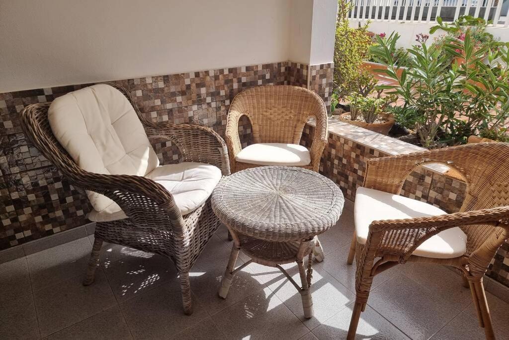 Casa Gales: Relax Next To The Sea Apartment For Families Corralejo Dış mekan fotoğraf