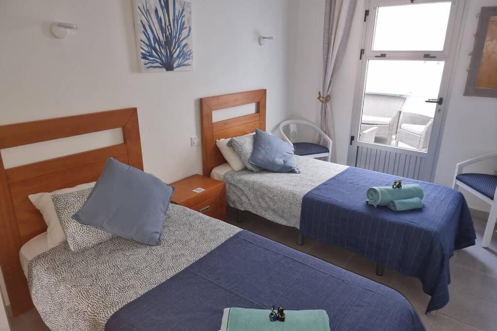 Casa Gales: Relax Next To The Sea Apartment For Families Corralejo Dış mekan fotoğraf